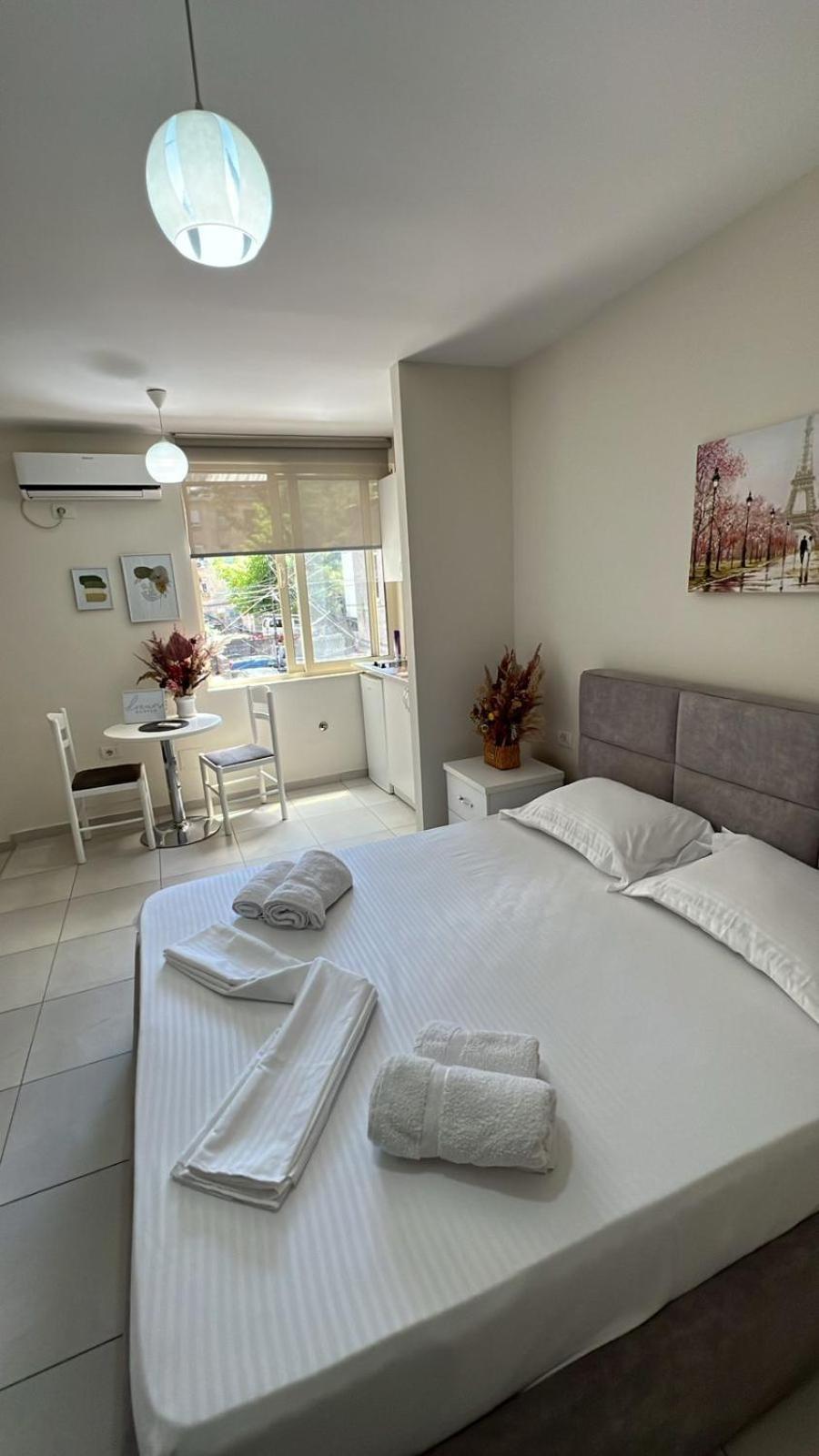 Urban Retreat Apartments 티라나 외부 사진
